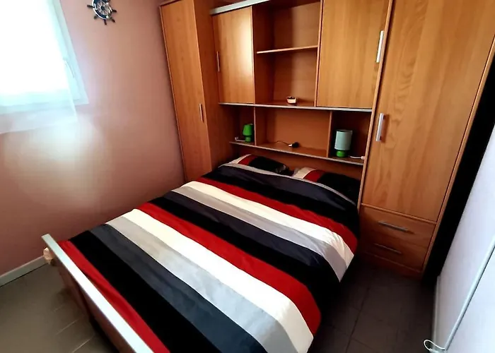 Apartamento Marseillan à 300m De La Dans Résidence Avec Piscine Et Tennis * Le Castellas